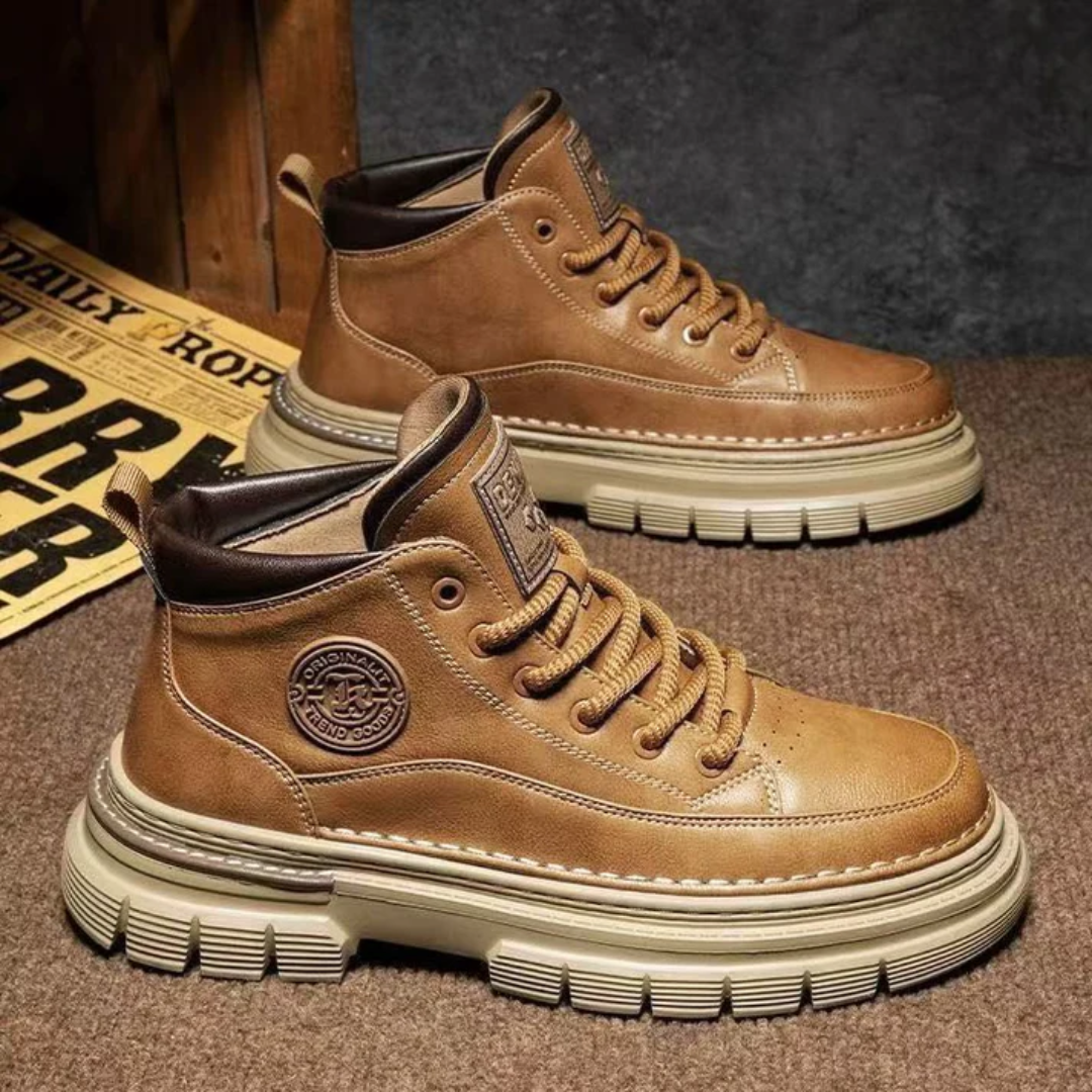 Botas de estilo britânico em couro