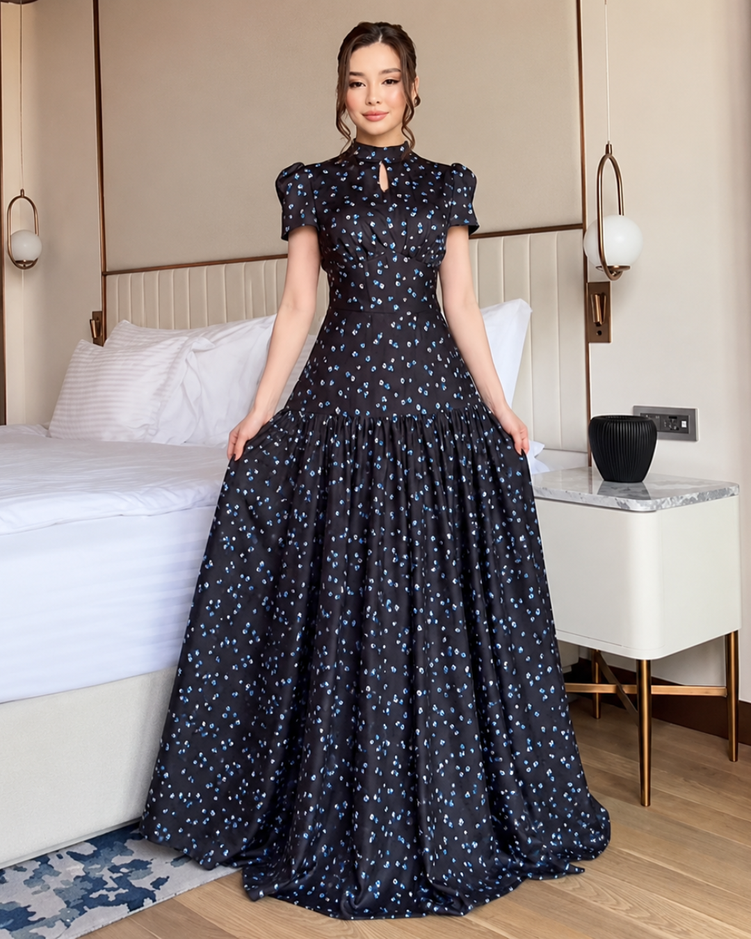 Vestido Comprido Estampado com Manga Curta