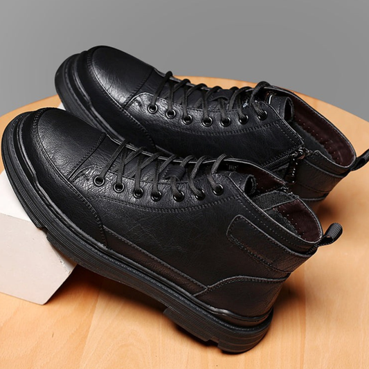 Botas Homem em pele com forro em pele 