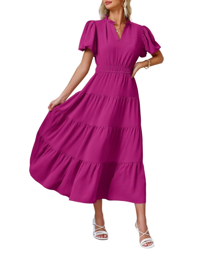 Vestido com mangas bufantes e corte em camadas