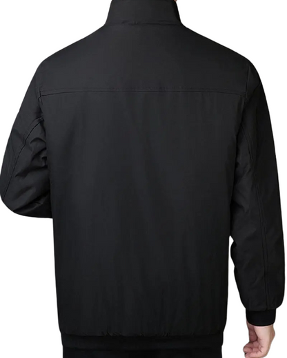 Casaco de homem com forro térmico, ideal para corrida.