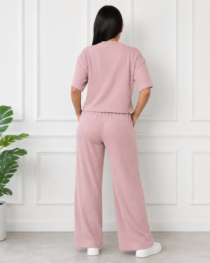 Conjunto com pregas e calças largas (Desconto na 2.ª unidade)