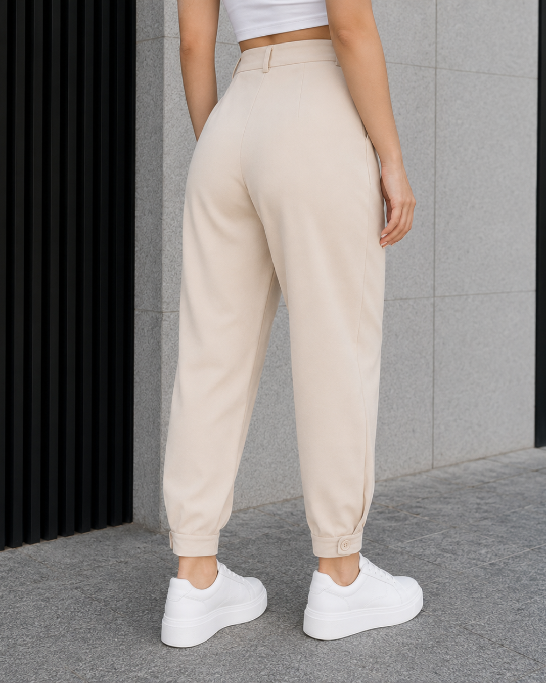 Calças Jogger de Cintura Subida