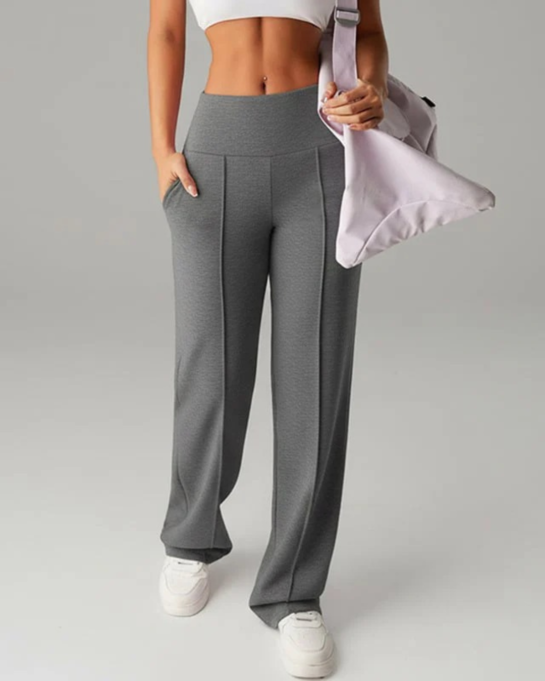 Calças de Corte Reto e Ajuste Folgado