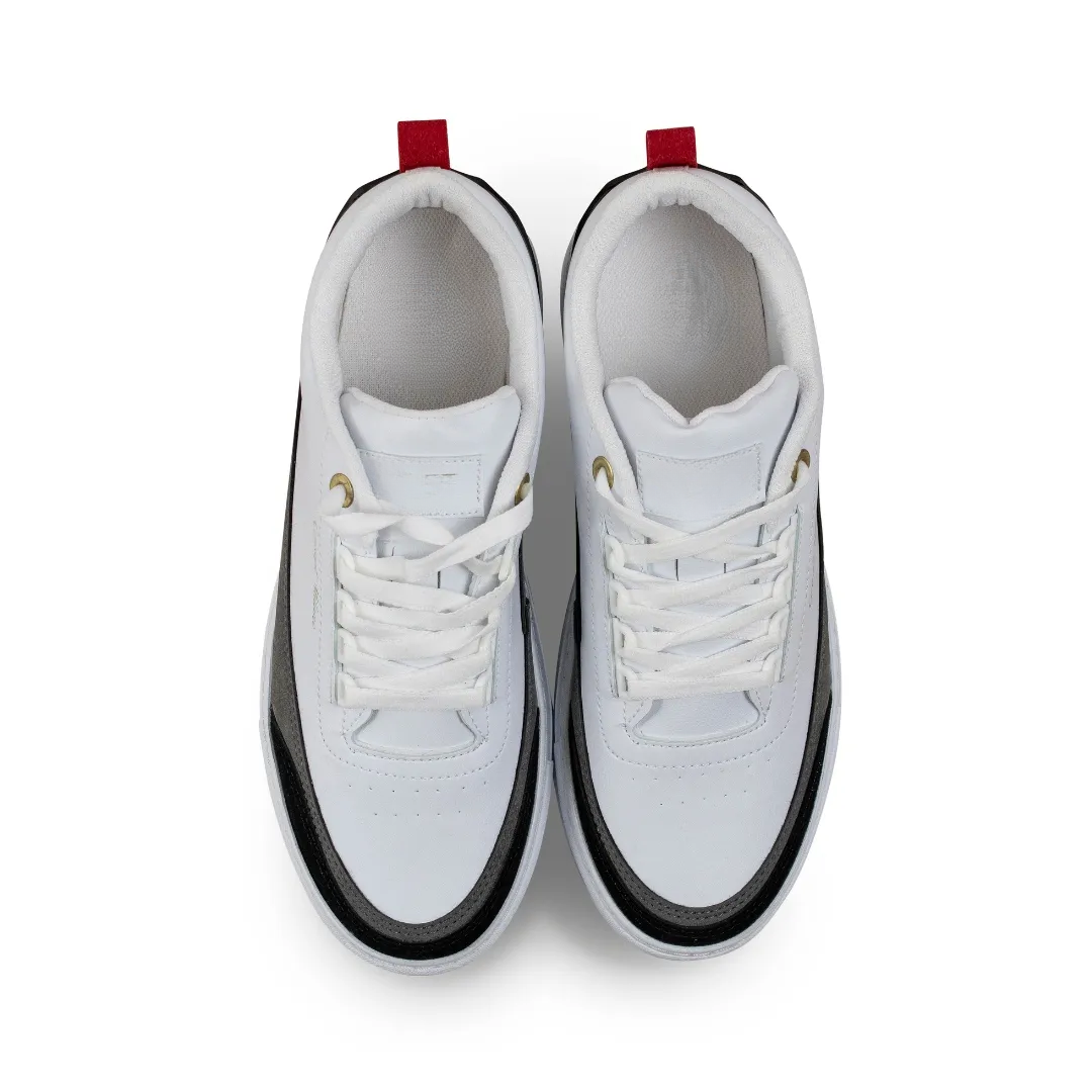 Sapato para usar em casa com elevação oculta 