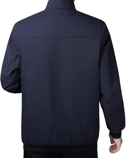 Casaco de homem com forro térmico, ideal para corrida.