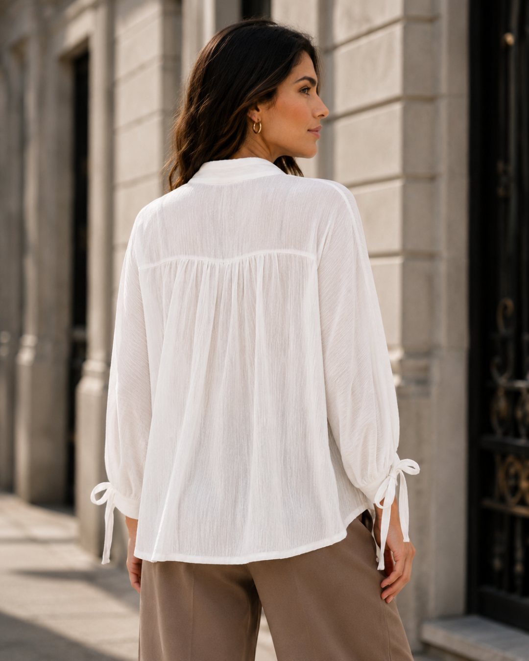Blusa Larga de Textura Plissada com Botões