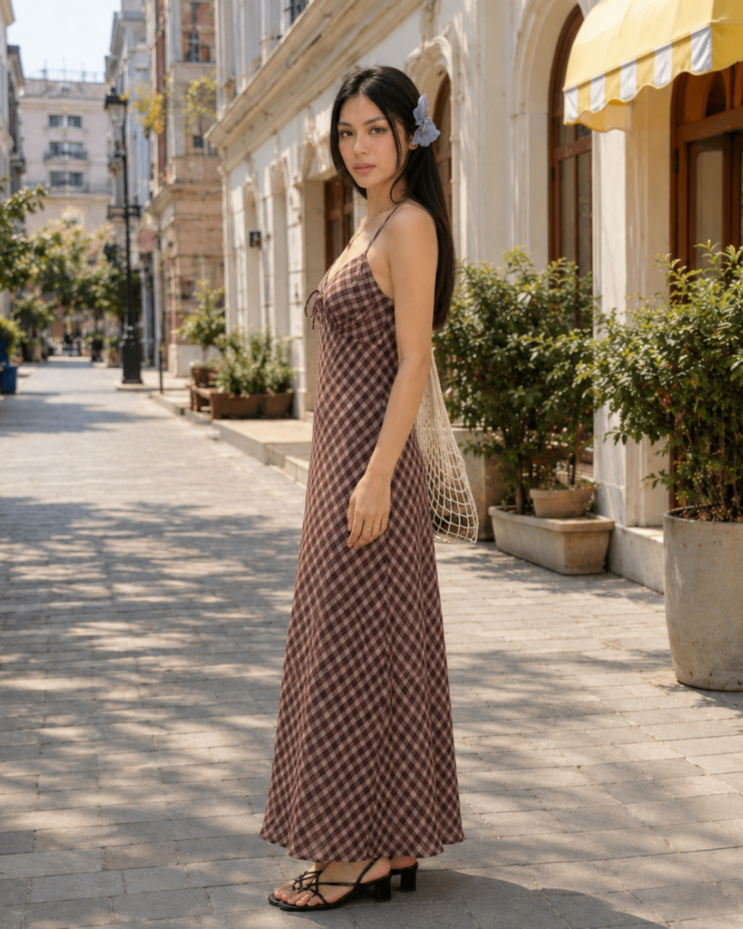Vestido de Alças com Decote Franzido