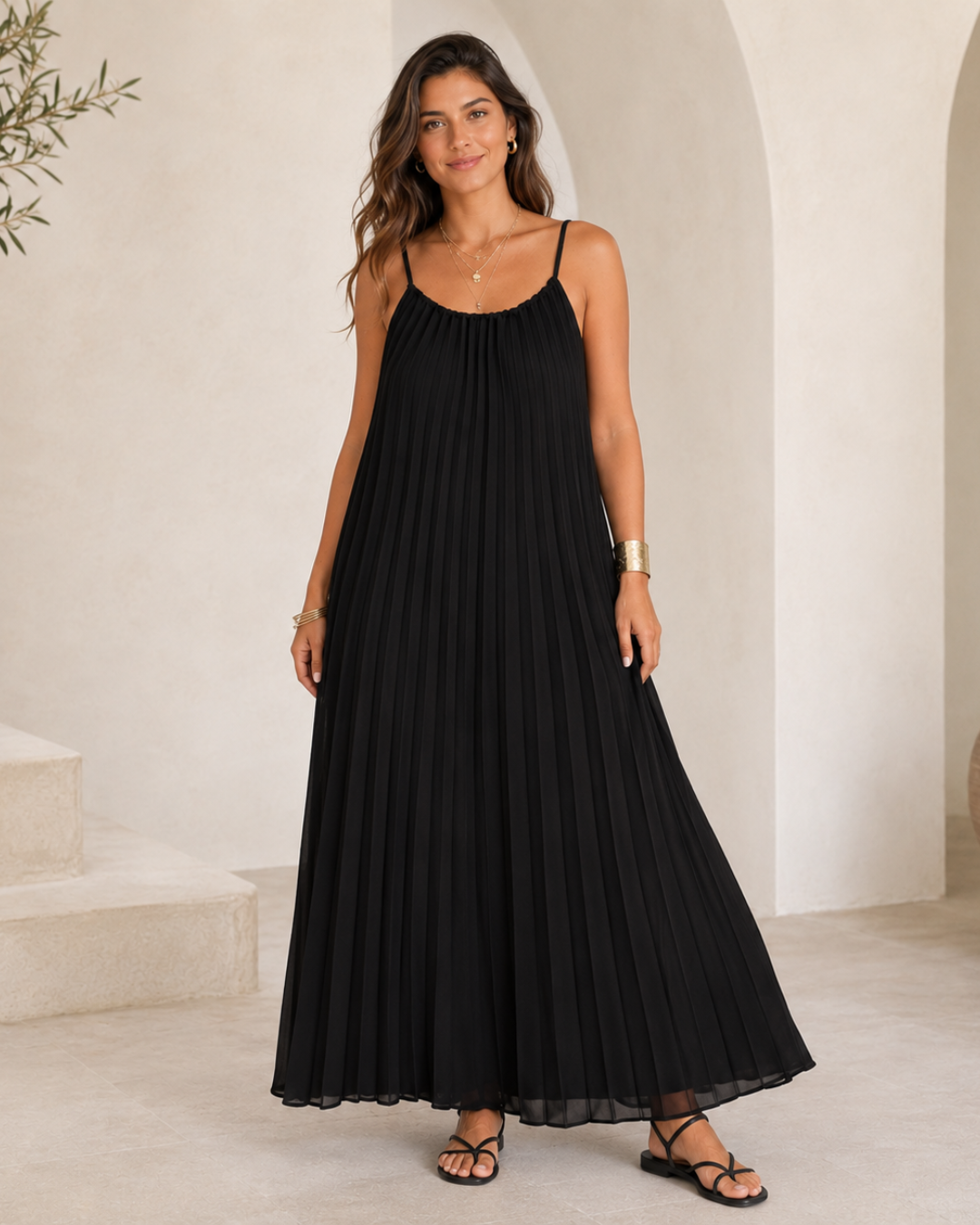 Vestido Comprido Plissado com Alças Finas