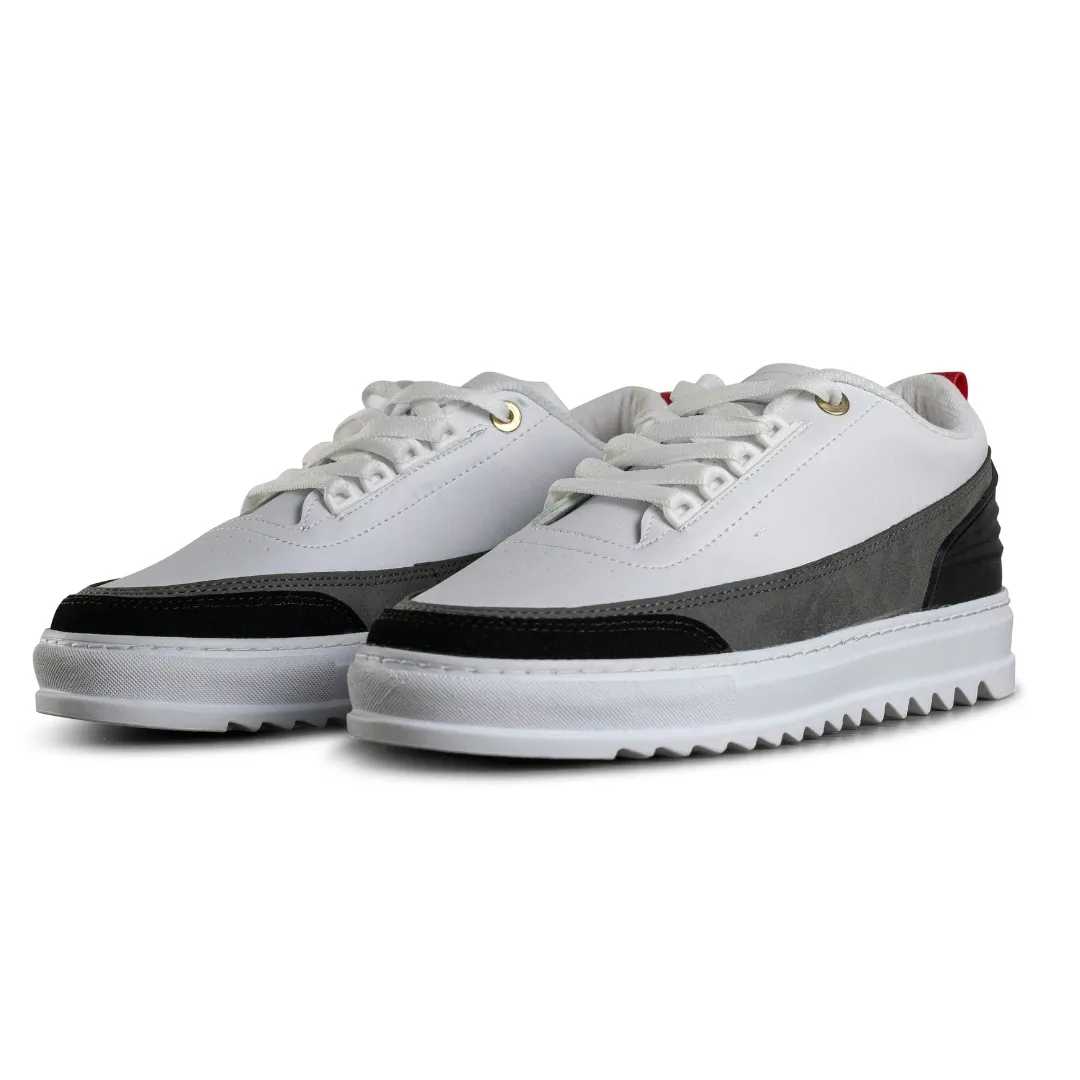 Sapato para usar em casa com elevação oculta 