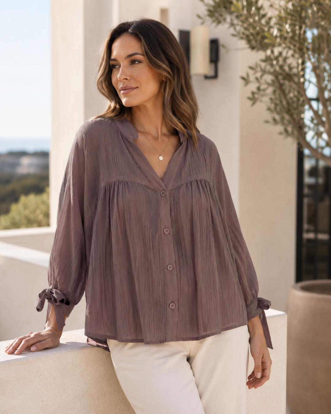 Blusa Larga de Textura Plissada com Botões
