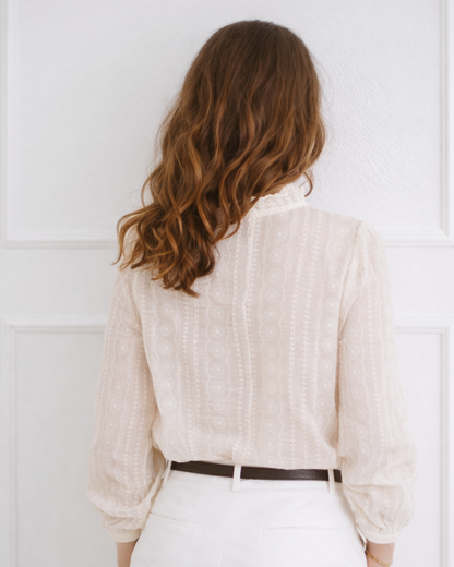 Blusa de Design Romântico para Mulher