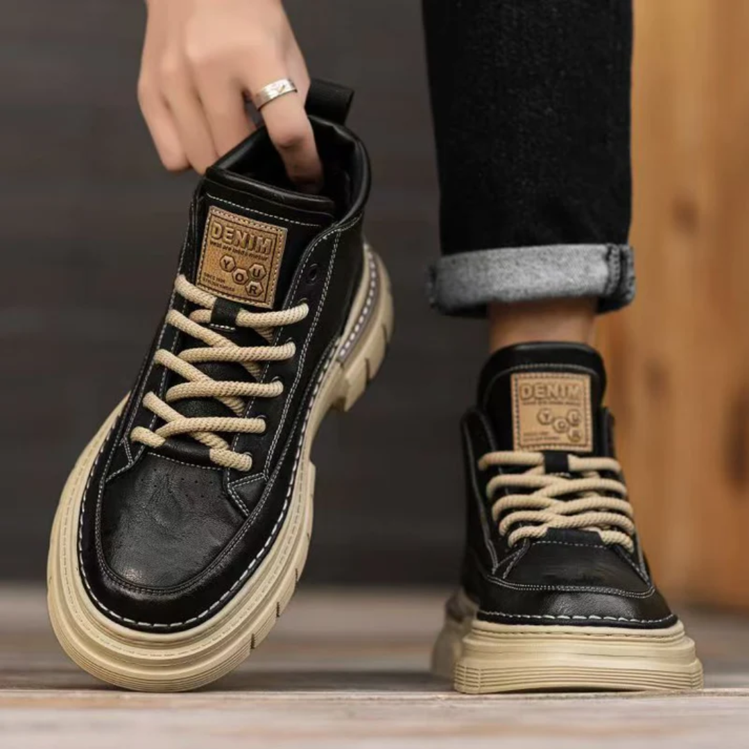 Botas de estilo britânico em couro