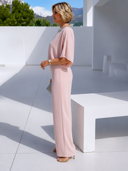 Conjunto elegante de duas peças com detalhes em lantejoulas